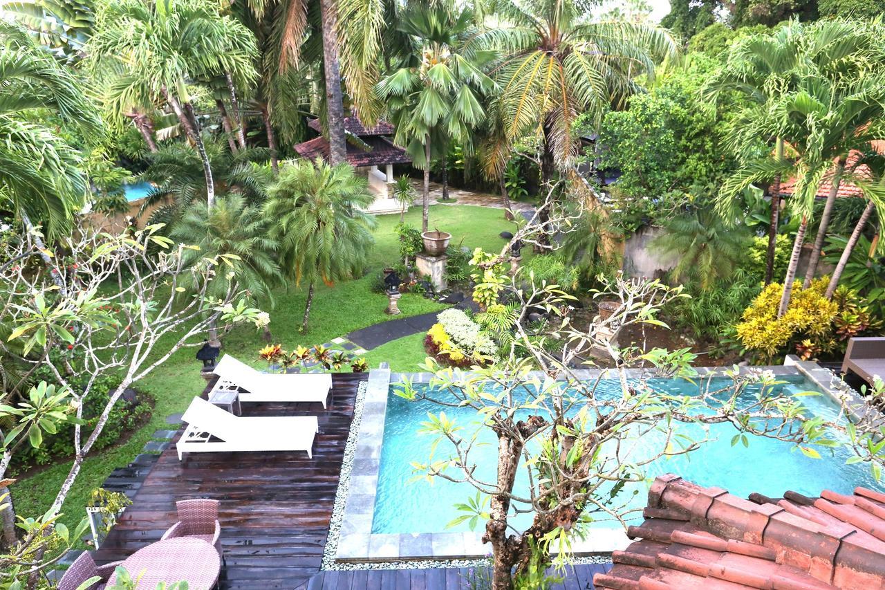 Urbanest Inn Villa Seminyak  Bagian luar foto